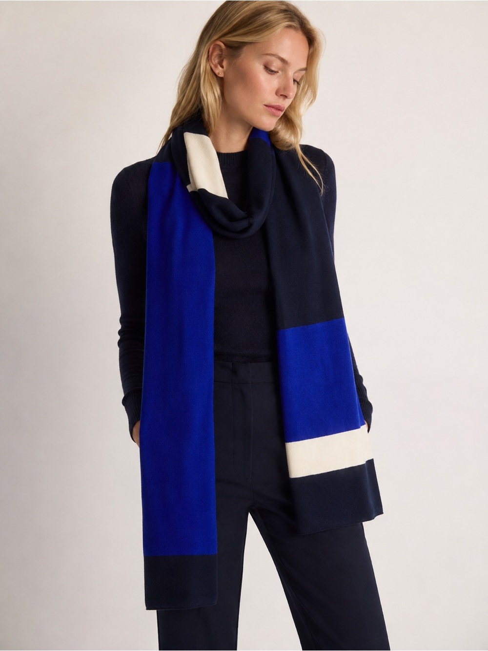 St. John Navy Cream Royal Blue 100% Wool Scarf One Size NWT